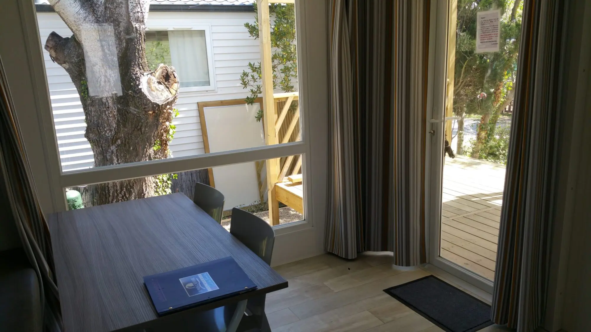 Location mobil-home confort+  au Camping les Floralys à Narbonne 